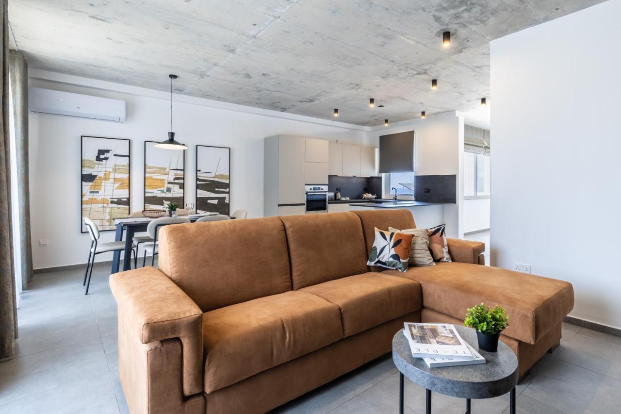 Seaside Luxury In Pembroke St Julians Apartment ภายนอก รูปภาพ