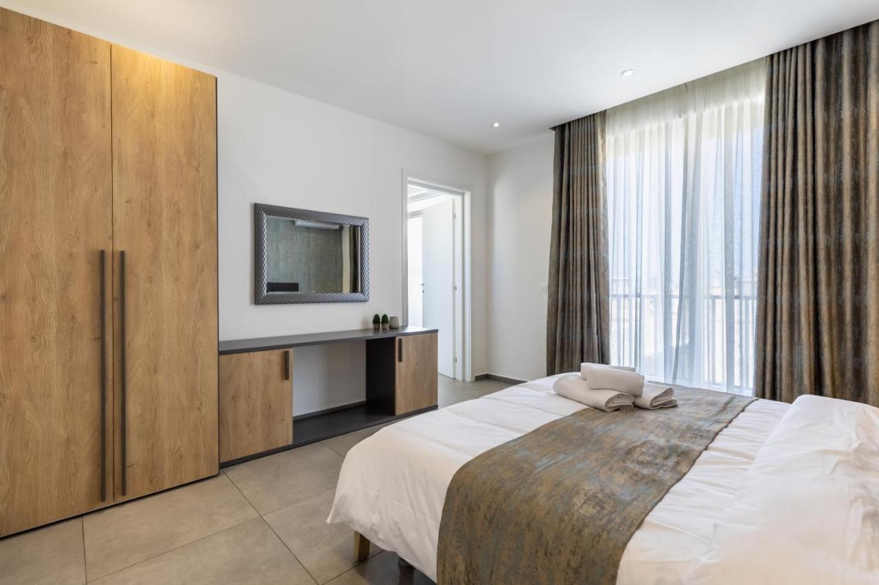Seaside Luxury In Pembroke St Julians Apartment ภายนอก รูปภาพ